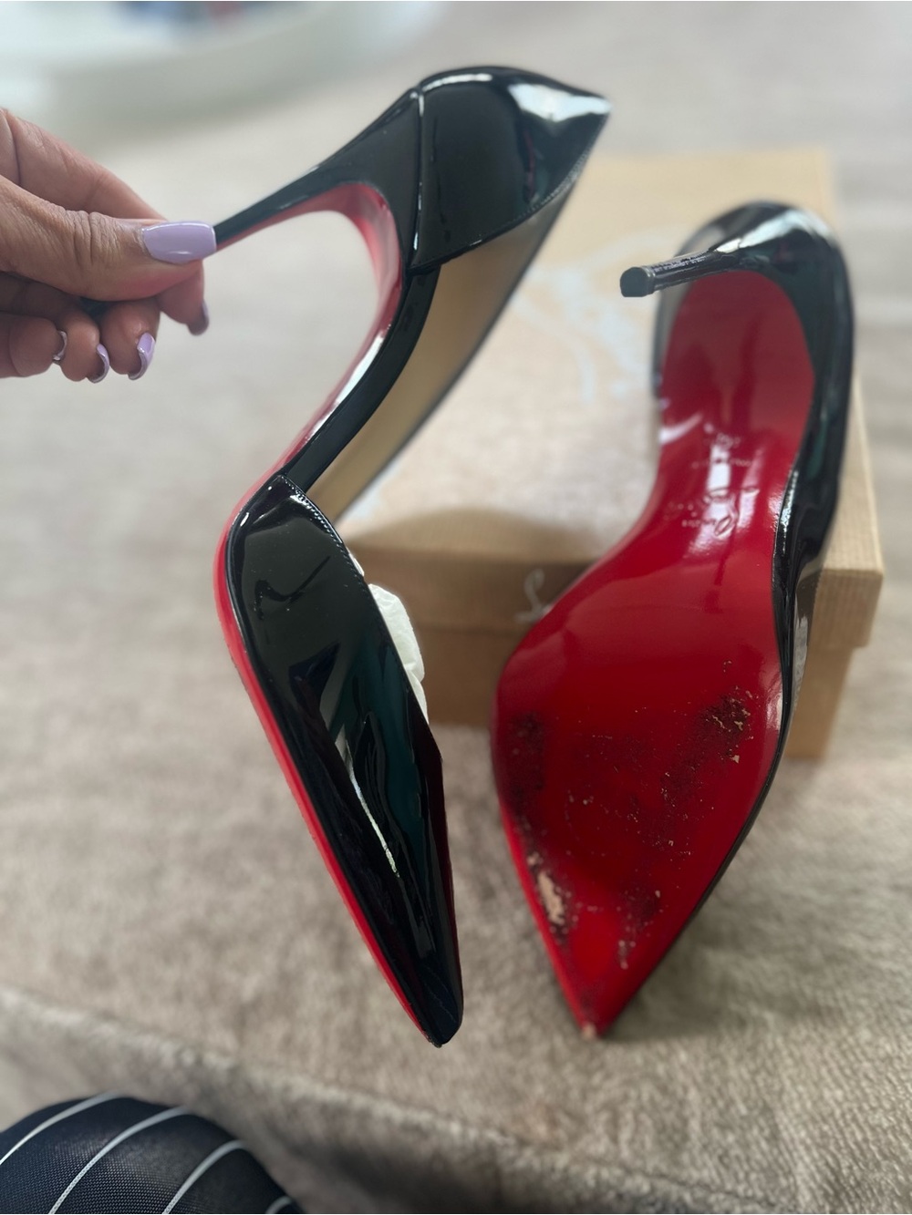 Christian Louboutin IRIZA 100 Black Patent Leather Pumps with Red Soles - Picture 4 of 8